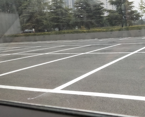 马路标线施工